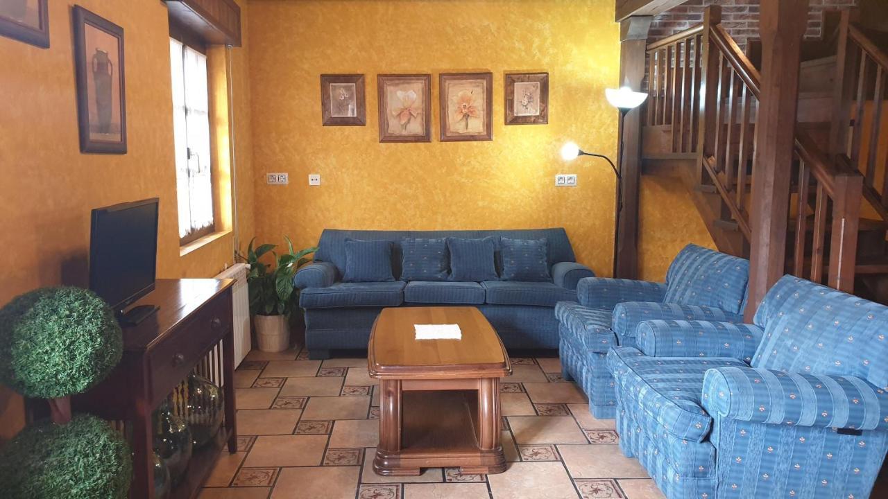 Casa Rural El Bellucu Cangas de Onis Exterior photo