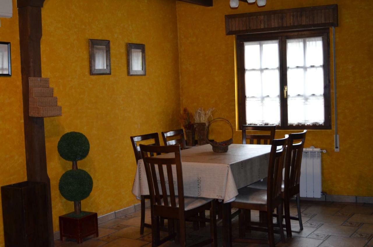 Casa Rural El Bellucu Cangas de Onis Exterior photo